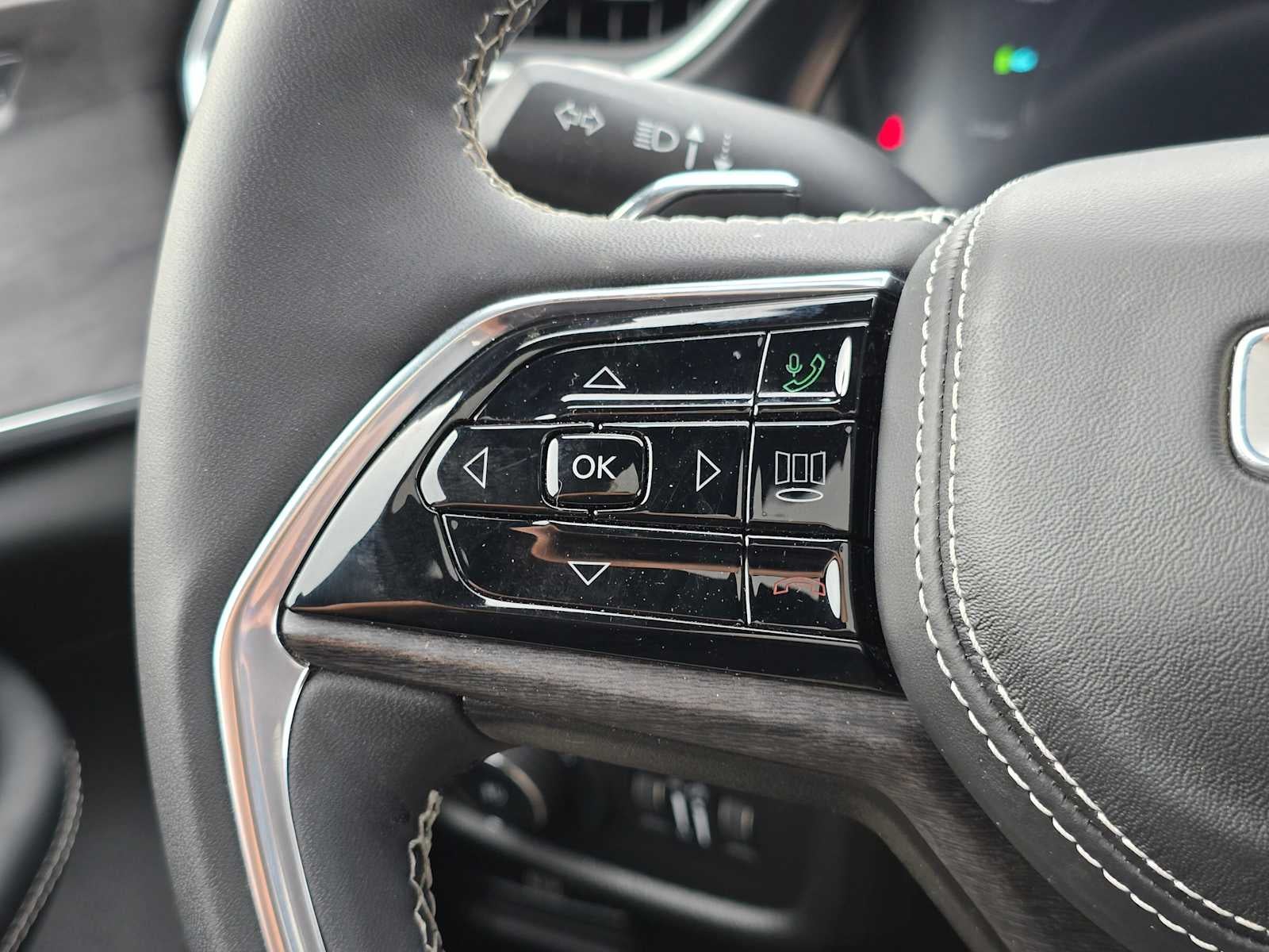 2023 Jeep Grand Cherokee 4xe Overland