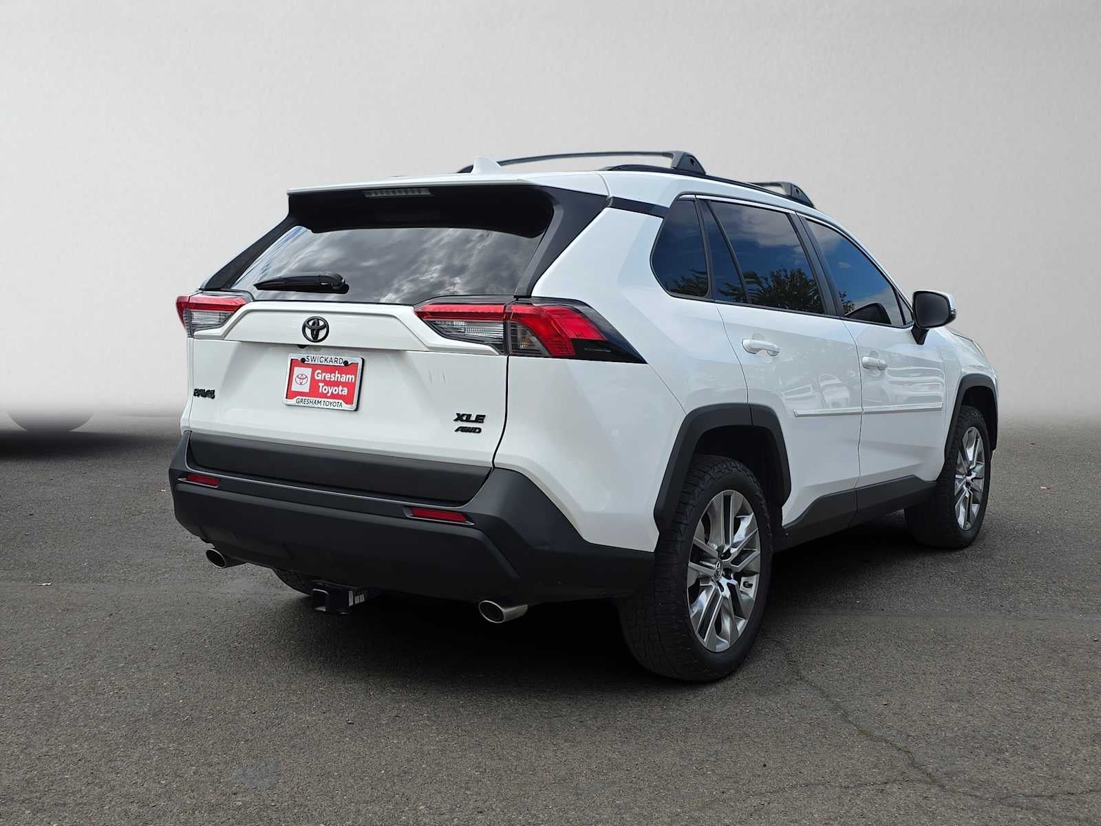 2019 Toyota RAV4 XLE Premium