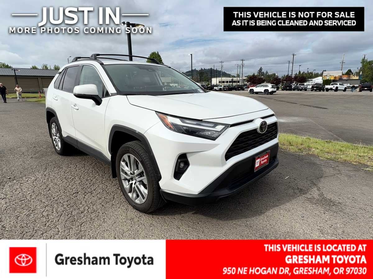 2024 Toyota RAV4 XLE Premium
