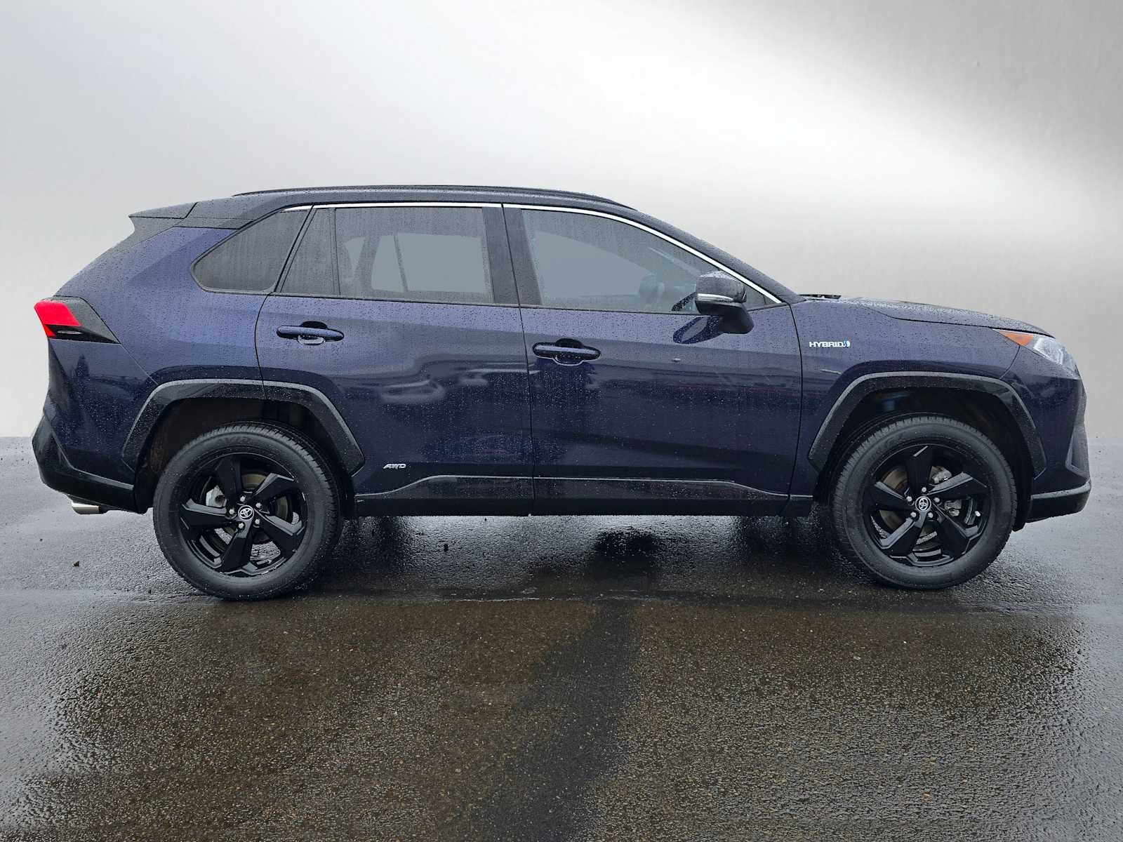 2019 Toyota RAV4 Hybrid XSE