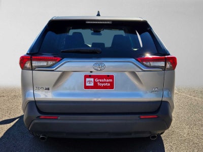 2023 Toyota RAV4 LE