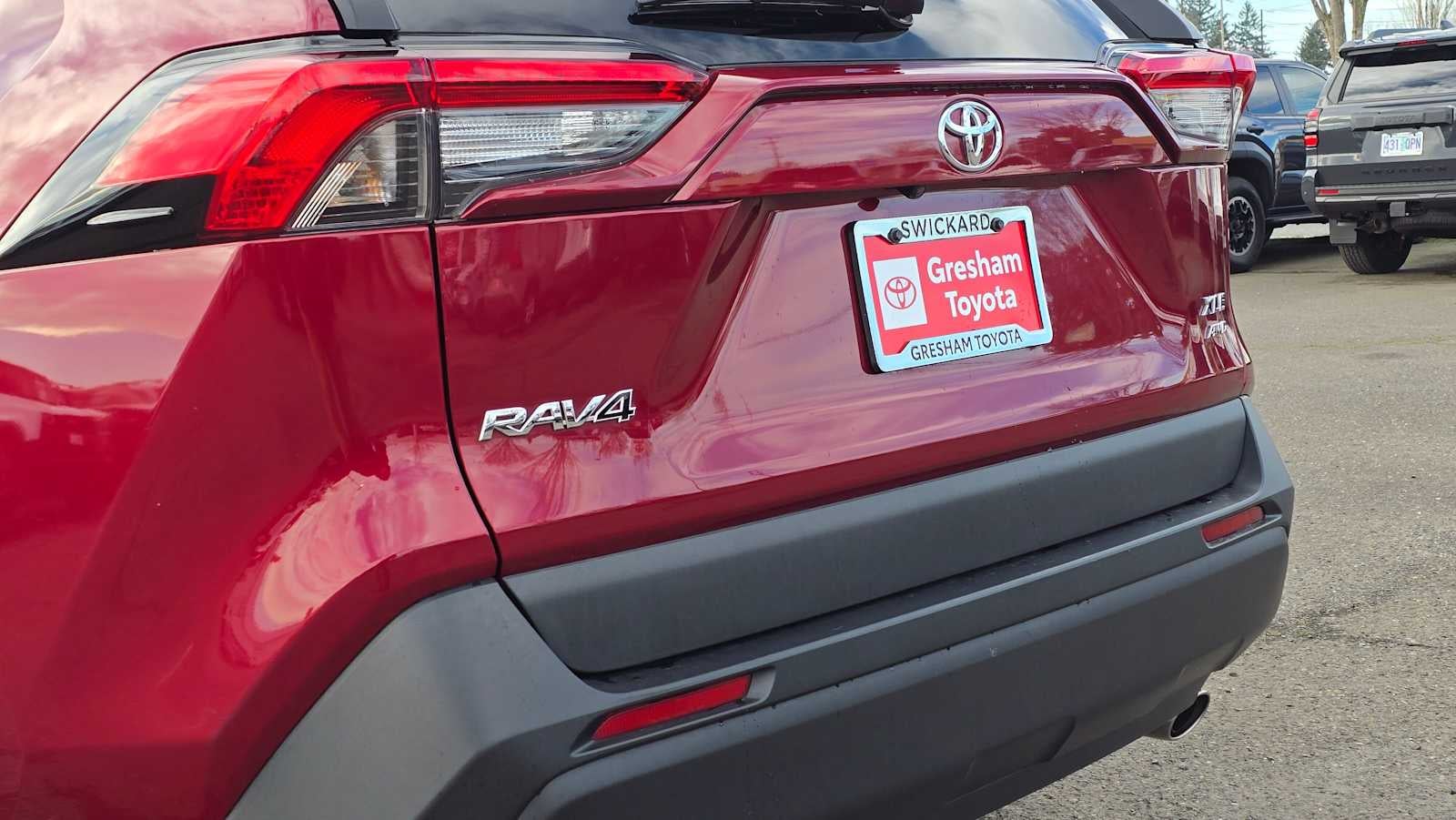 2022 Toyota RAV4 XLE