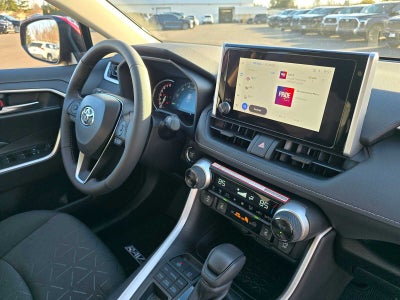 2025 Toyota RAV4 XLE