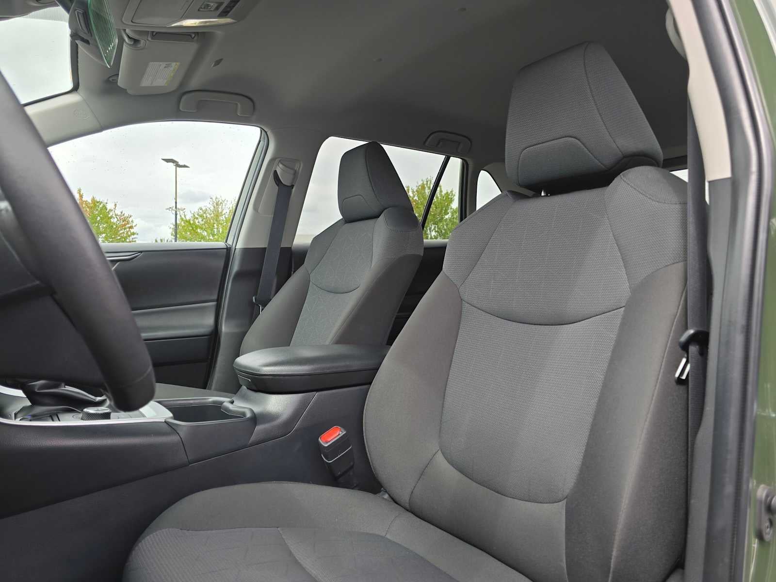 2025 Toyota RAV4 Hybrid Woodland