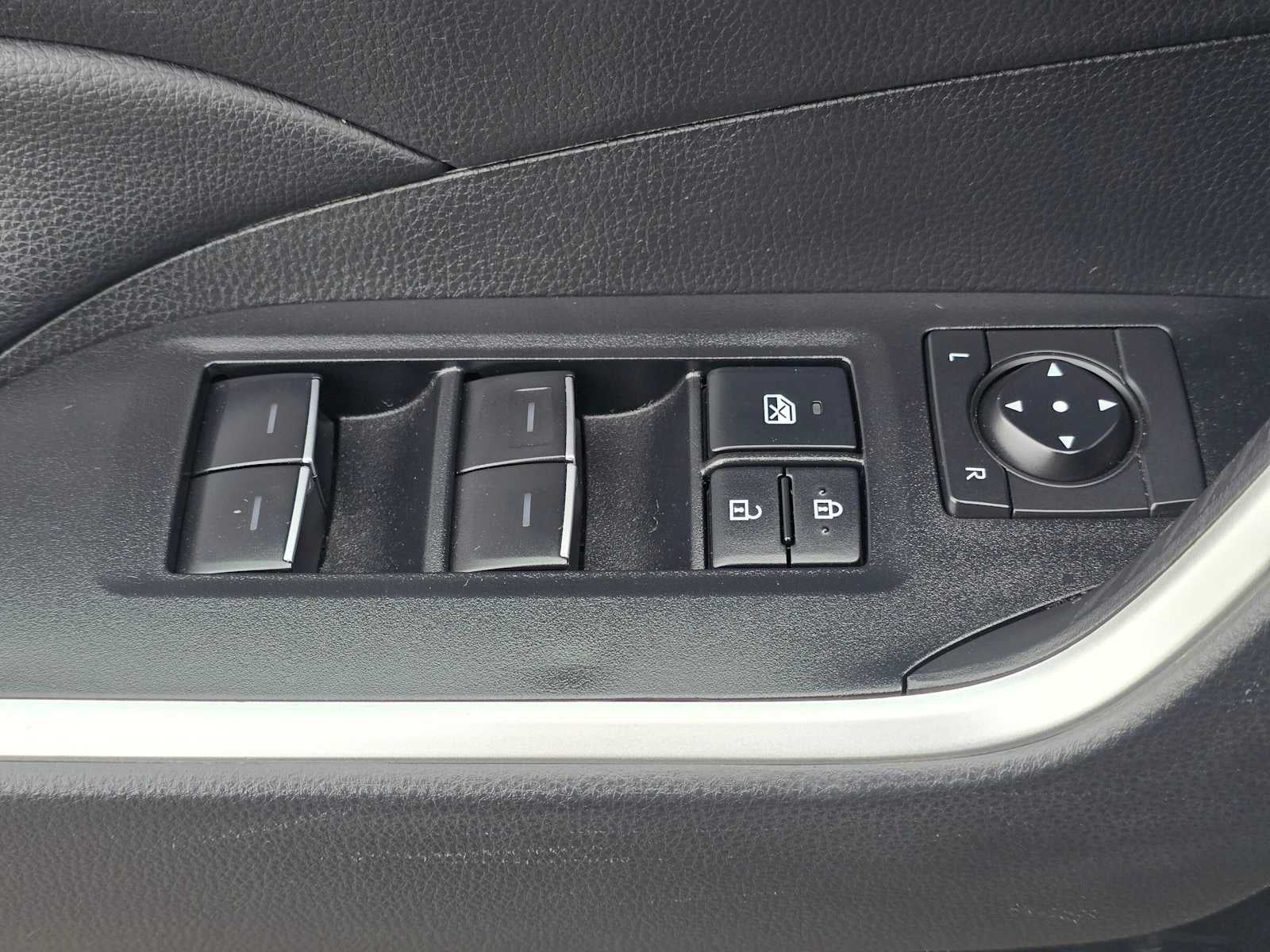2025 Toyota RAV4 Hybrid Woodland
