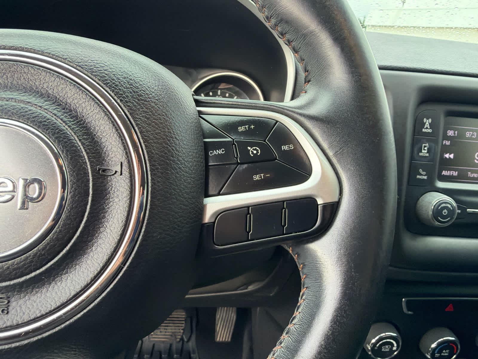 2017 Jeep New Compass Latitude