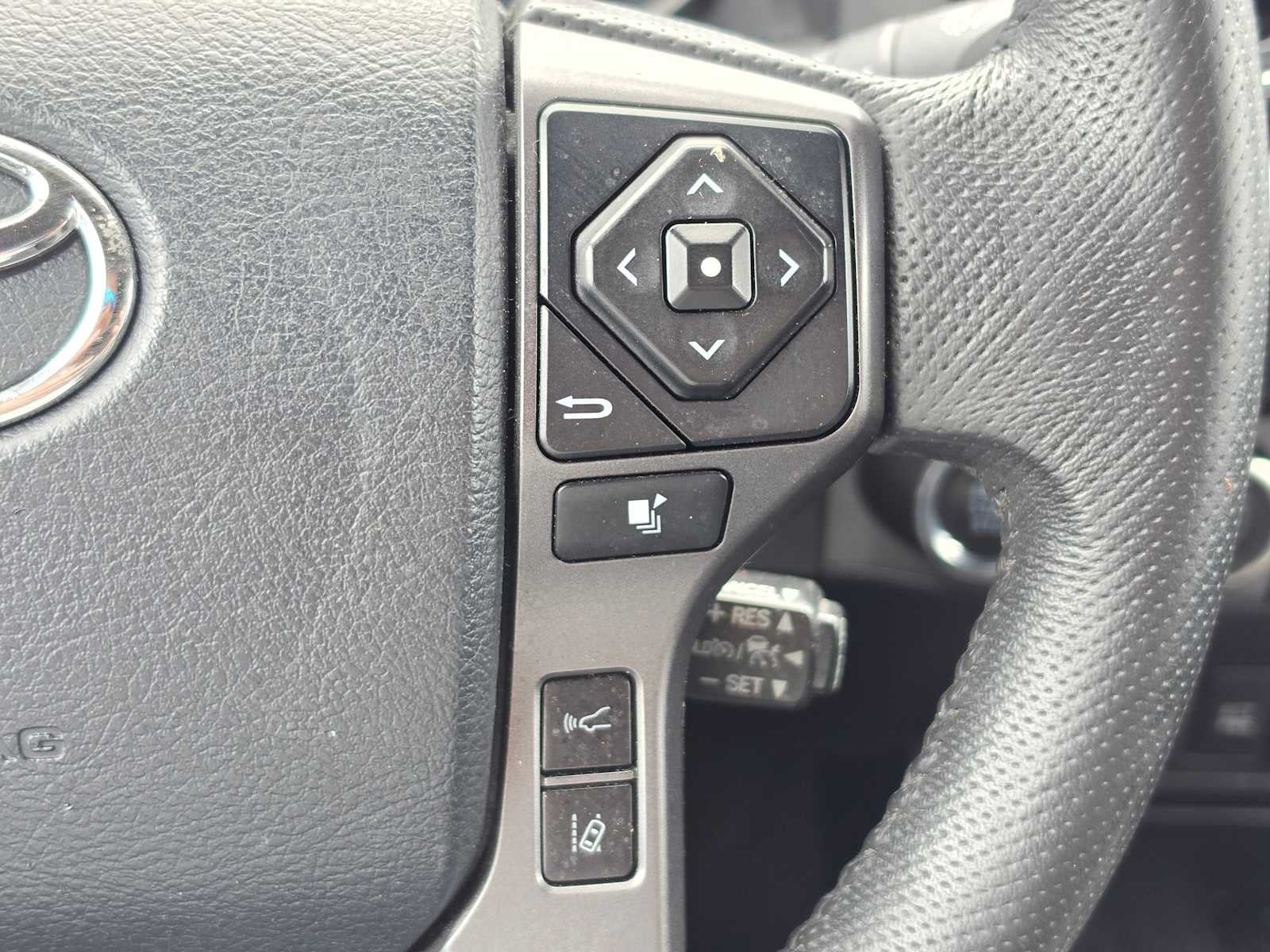 2020 Toyota Tacoma TRD Sport