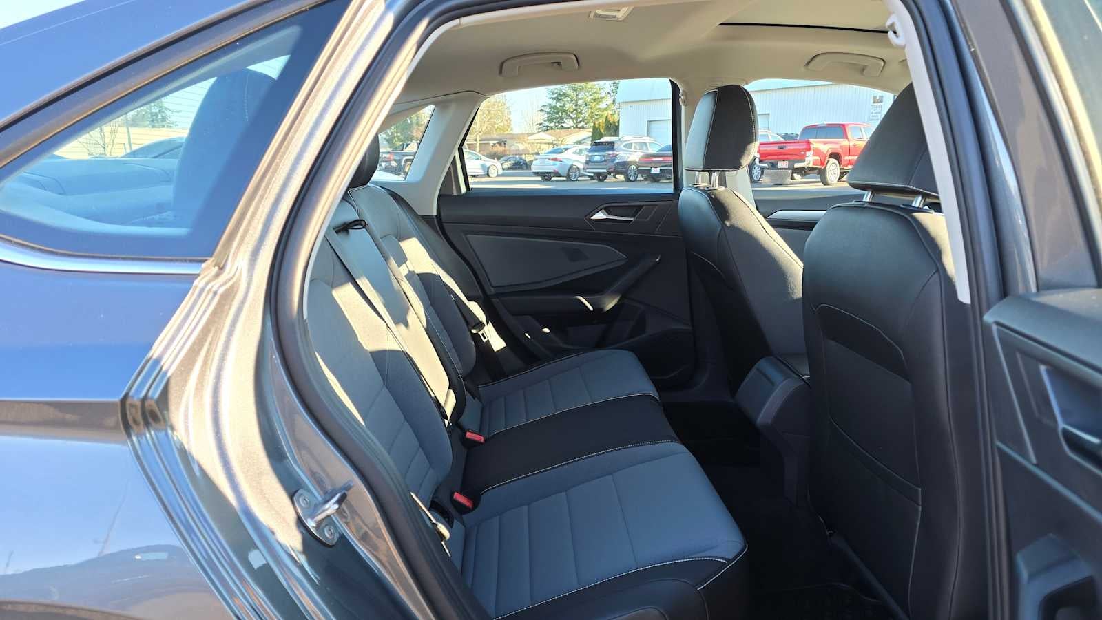 2025 Volkswagen Jetta SE