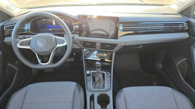 2025 Volkswagen Jetta SE