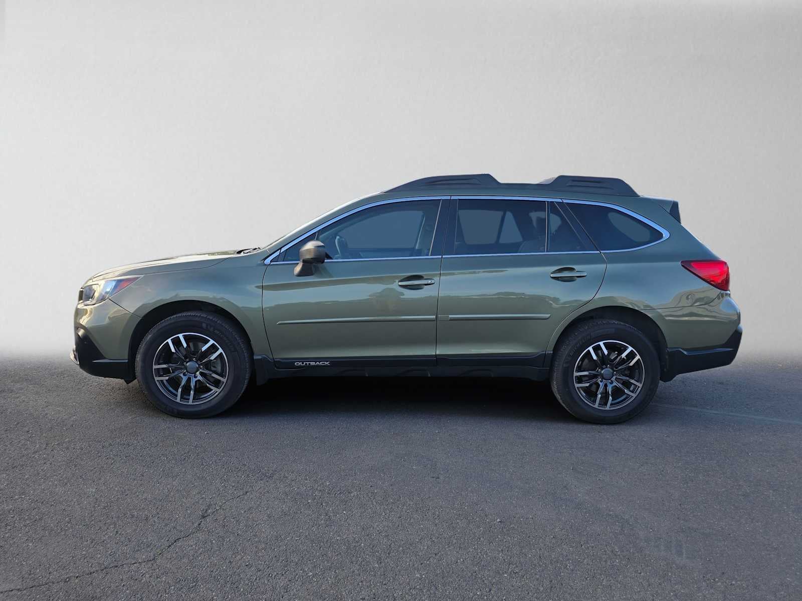 2018 Subaru Outback 2.5i