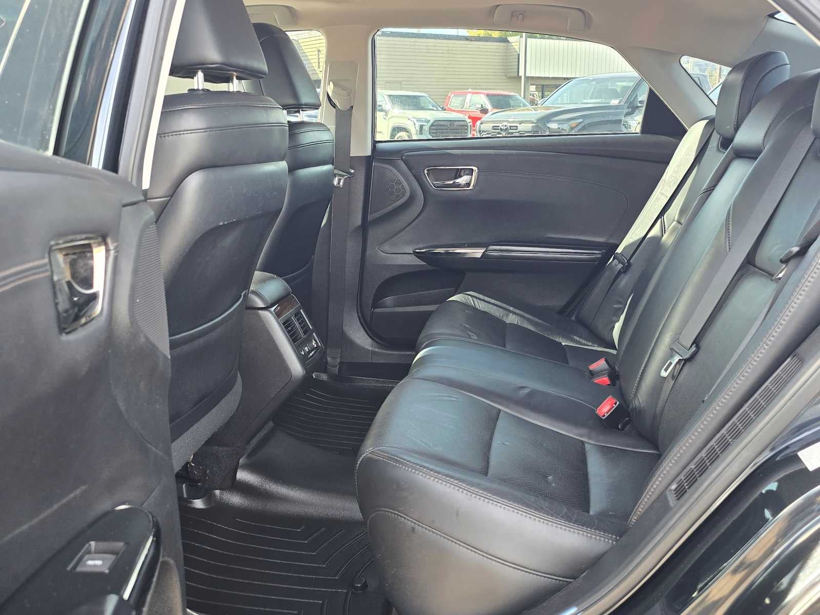 2015 Toyota Avalon Hybrid Limited