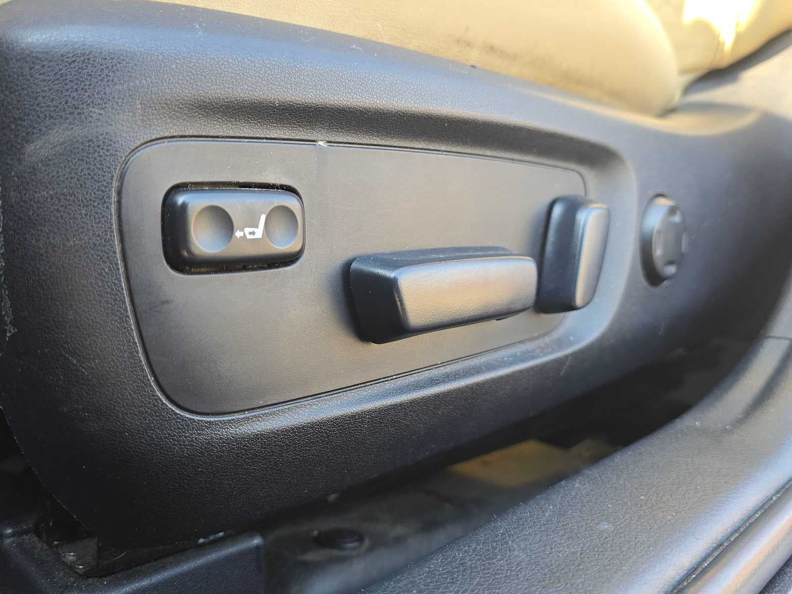 2014 Toyota Avalon Hybrid Limited