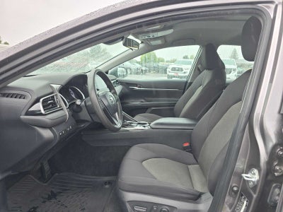 2022 Toyota Camry Hybrid LE