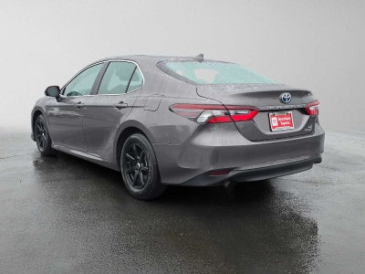 2022 Toyota Camry Hybrid LE