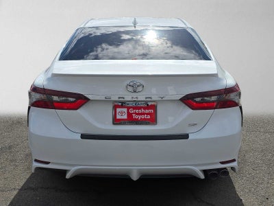 2022 Toyota Camry SE