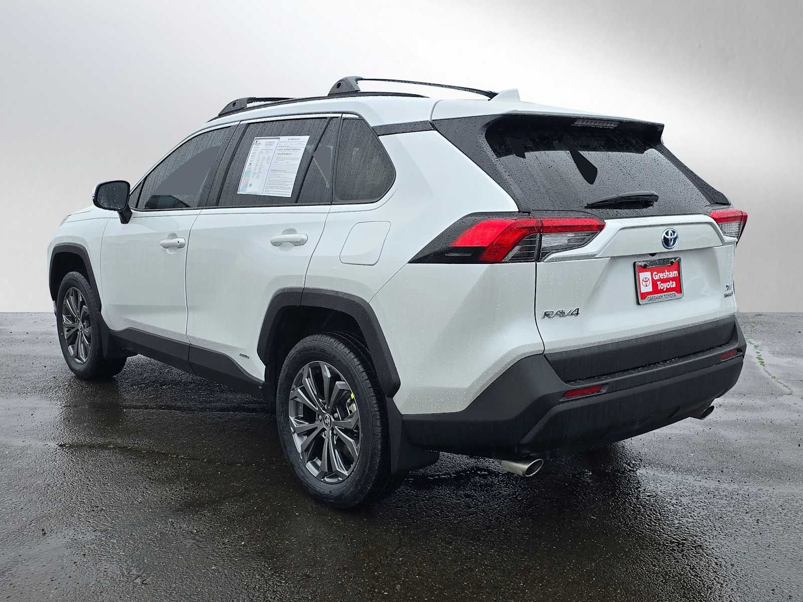 2023 Toyota RAV4 Hybrid XLE Premium