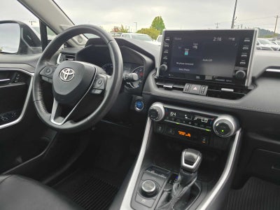 2022 Toyota RAV4 Hybrid XLE Premium