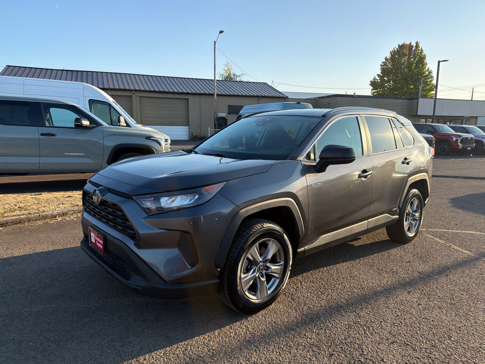 2022 Toyota RAV4 Hybrid LE