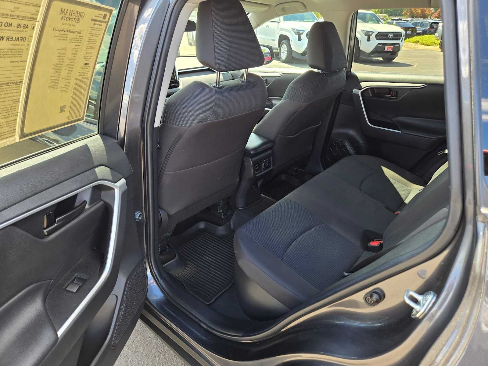 2023 Toyota RAV4 Hybrid LE