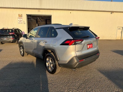 2025 Toyota RAV4 Hybrid XLE