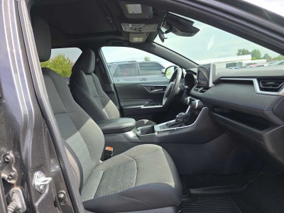 2023 Toyota RAV4 Hybrid SE
