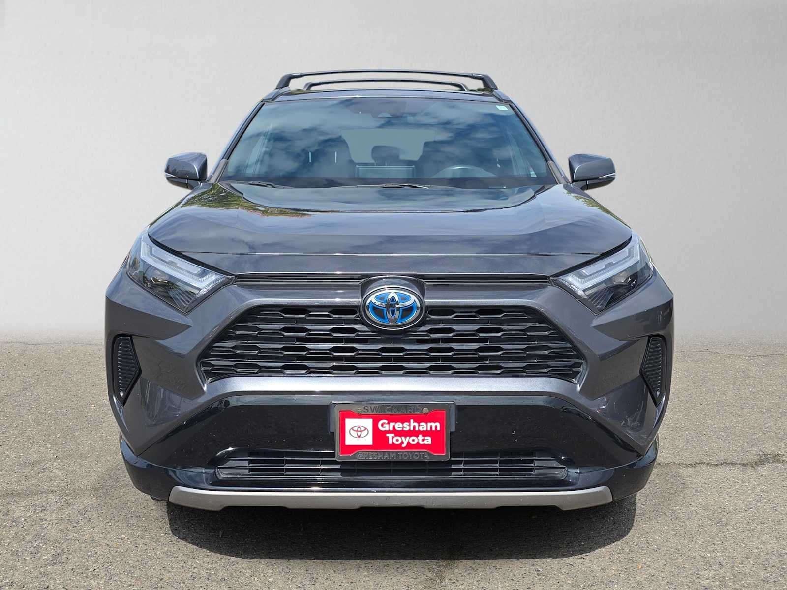 2023 Toyota RAV4 Hybrid SE
