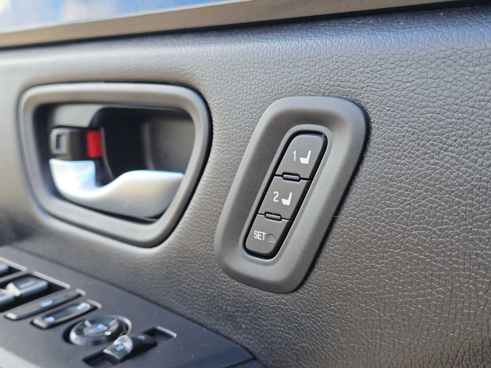2024 Honda Pilot EX-L 8 Passenger