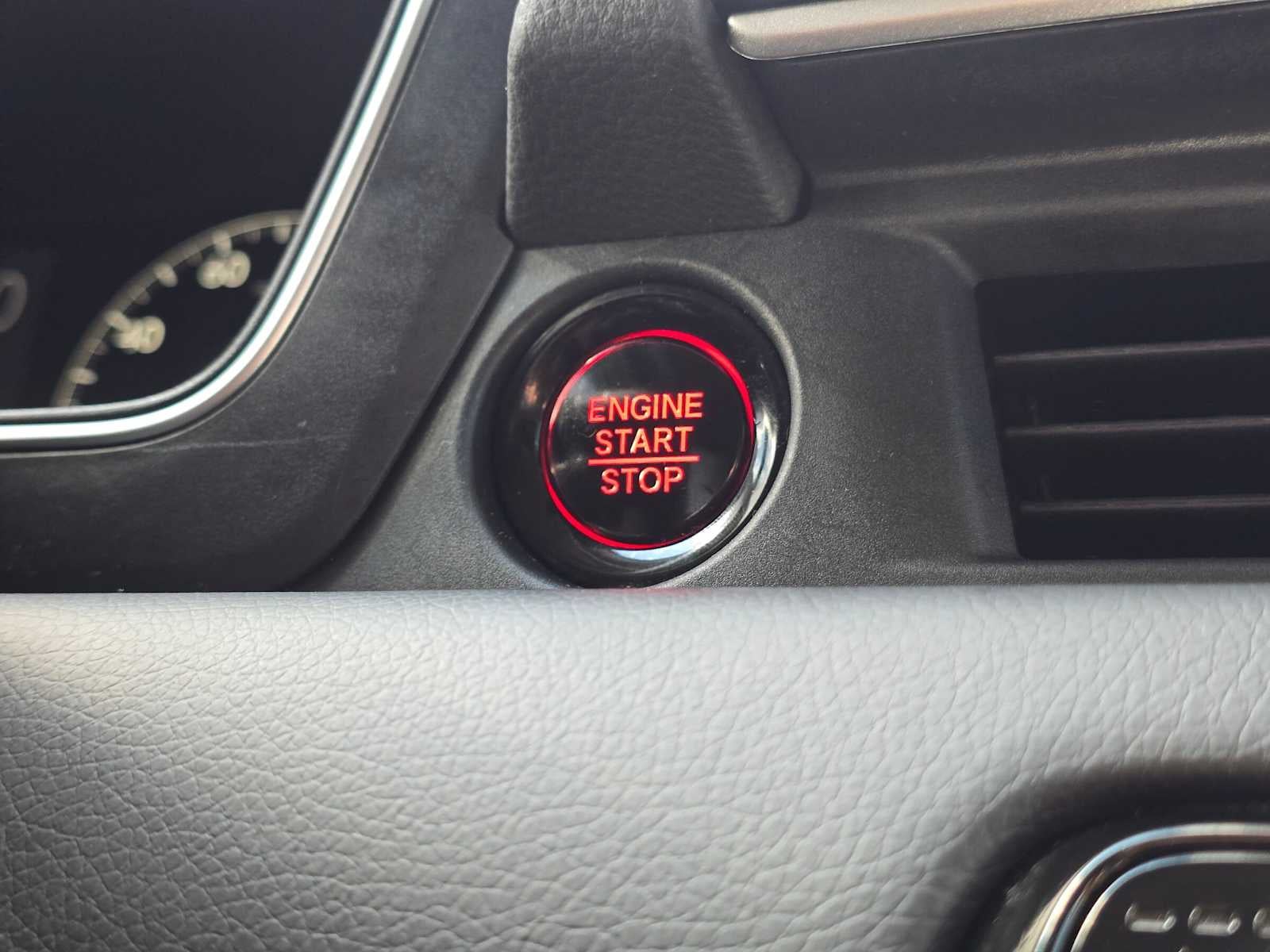 2024 Honda Pilot EX-L 8 Passenger