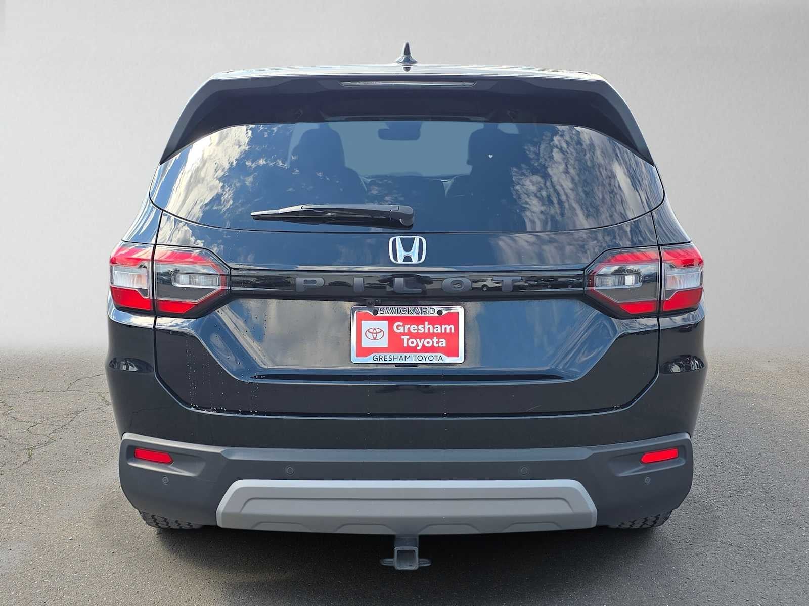 2024 Honda Pilot EX-L 8 Passenger