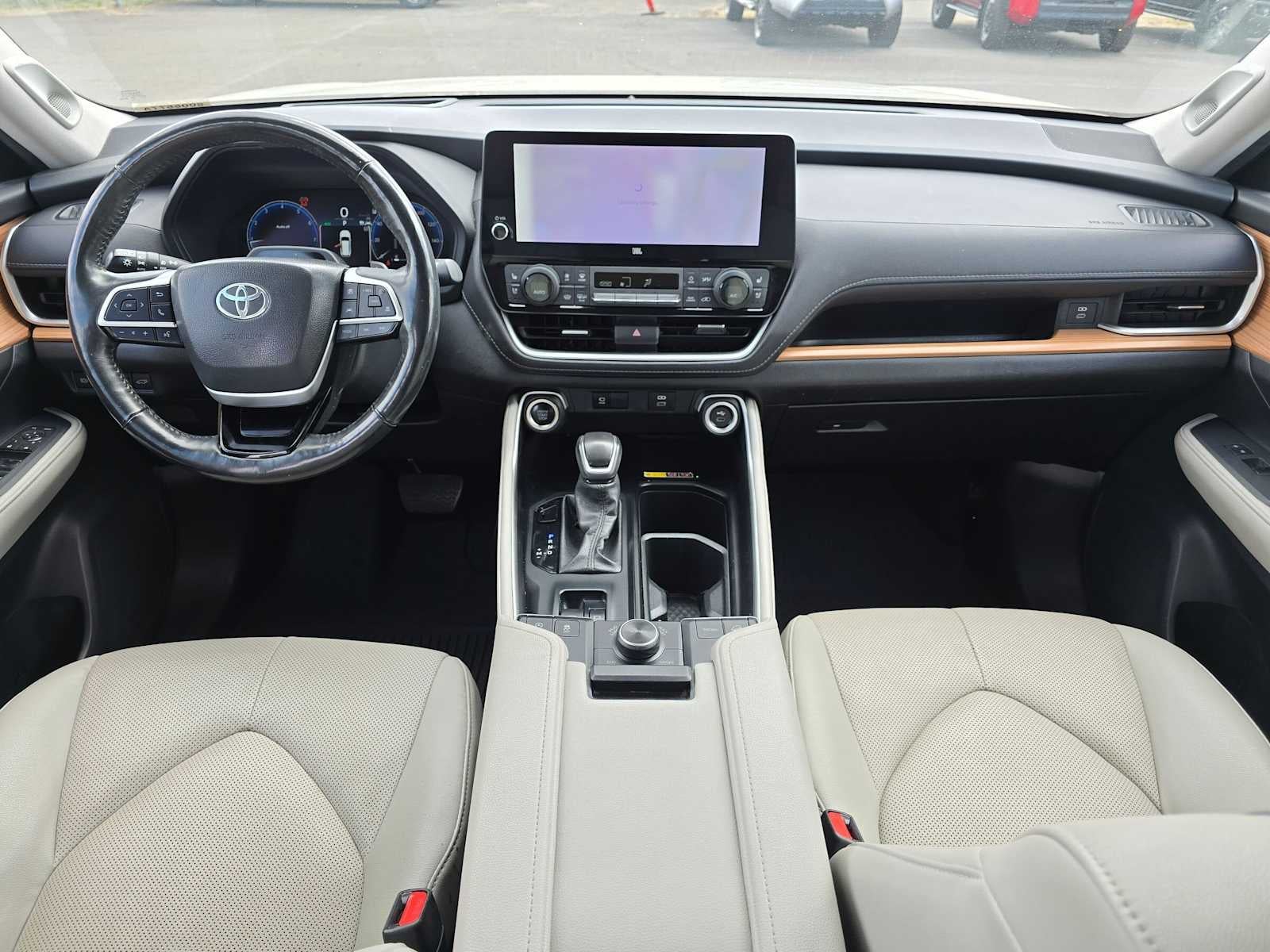 2024 Toyota Grand Highlander Platinum