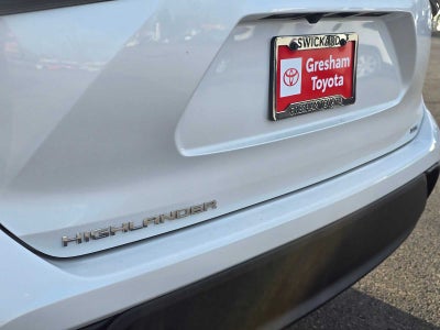 2023 Toyota Highlander Hybrid Bronze Edition