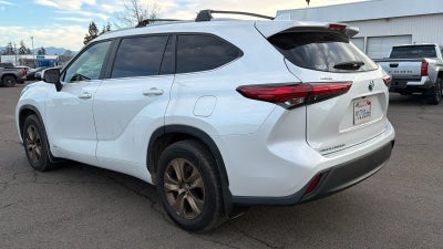 2023 Toyota Highlander Hybrid Bronze Edition