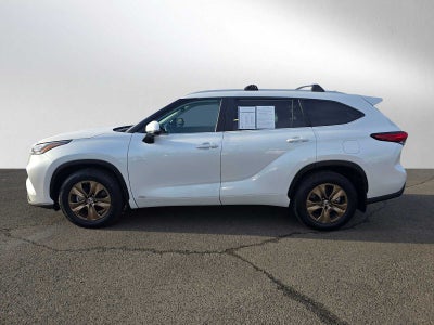 2023 Toyota Highlander Hybrid Bronze Edition