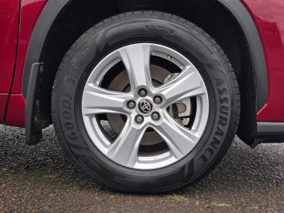 2020 Toyota Highlander LE