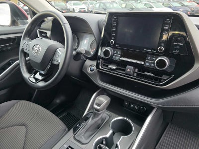 2020 Toyota Highlander LE