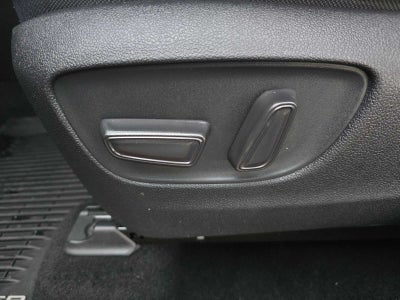 2020 Toyota Highlander LE