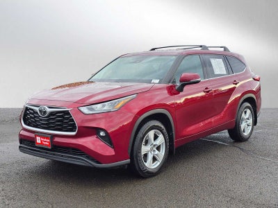 2020 Toyota Highlander LE