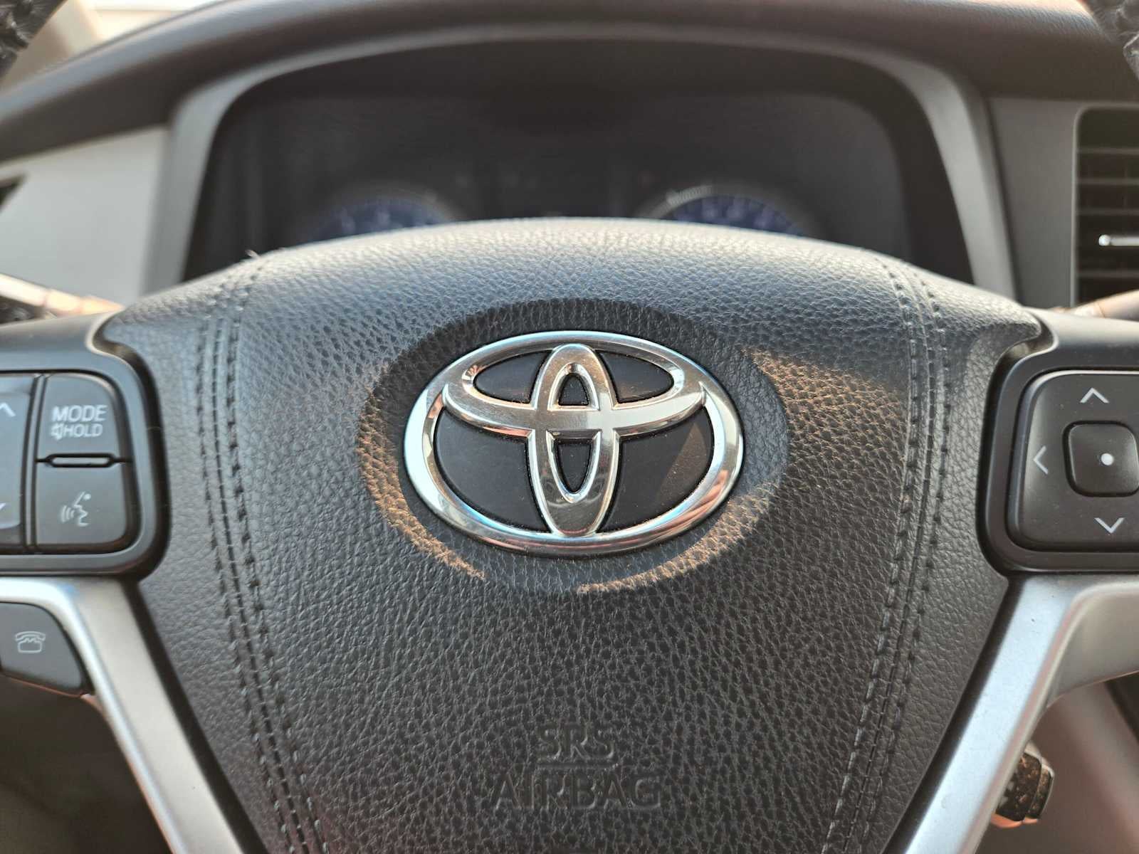 2016 Toyota Sienna XLE
