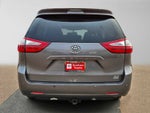 2016 Toyota Sienna XLE