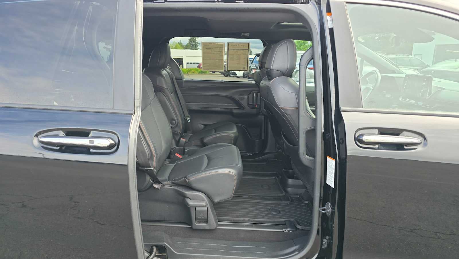 2022 Toyota Sienna XSE