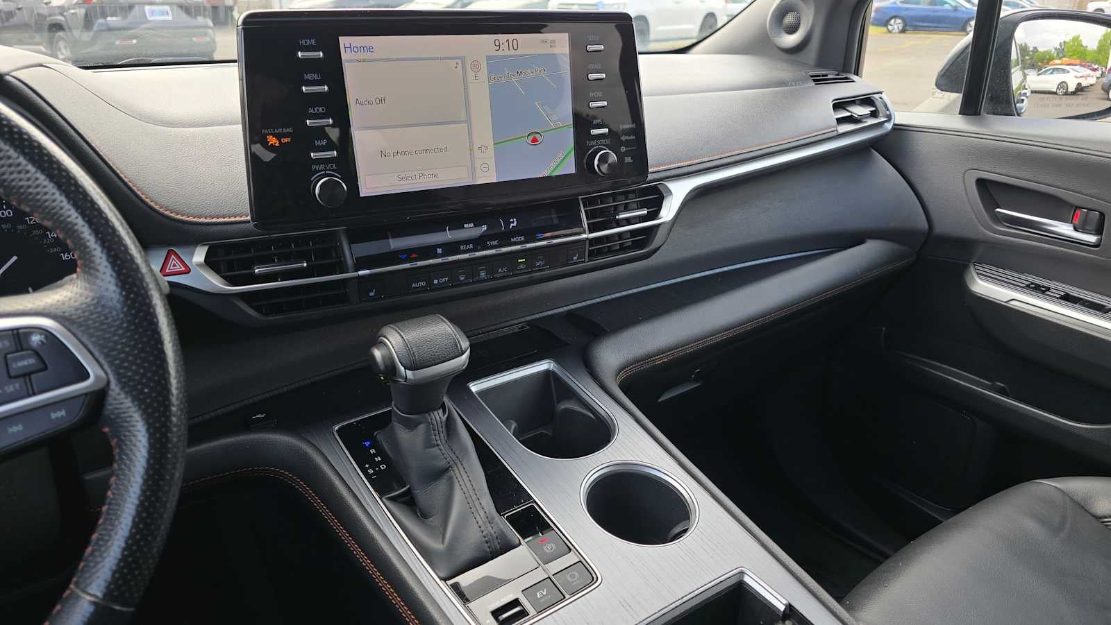2022 Toyota Sienna XSE