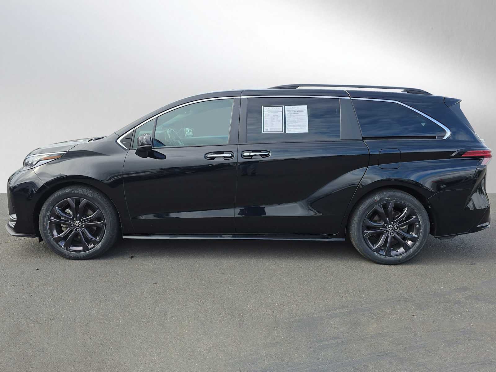 2022 Toyota Sienna XSE