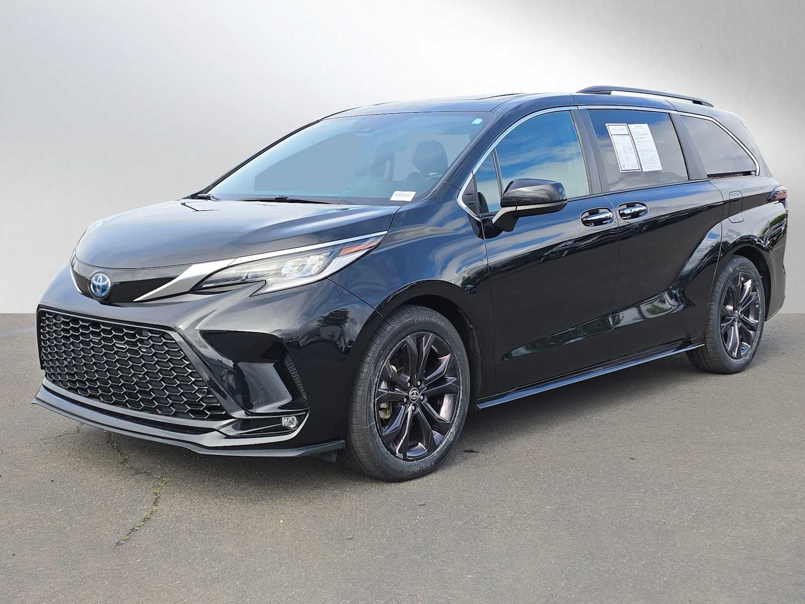 2022 Toyota Sienna XSE