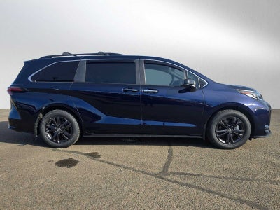 2024 Toyota Sienna XSE
