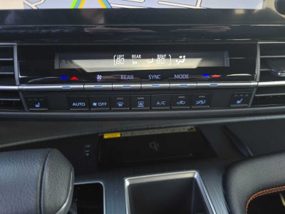 2024 Toyota Sienna XSE