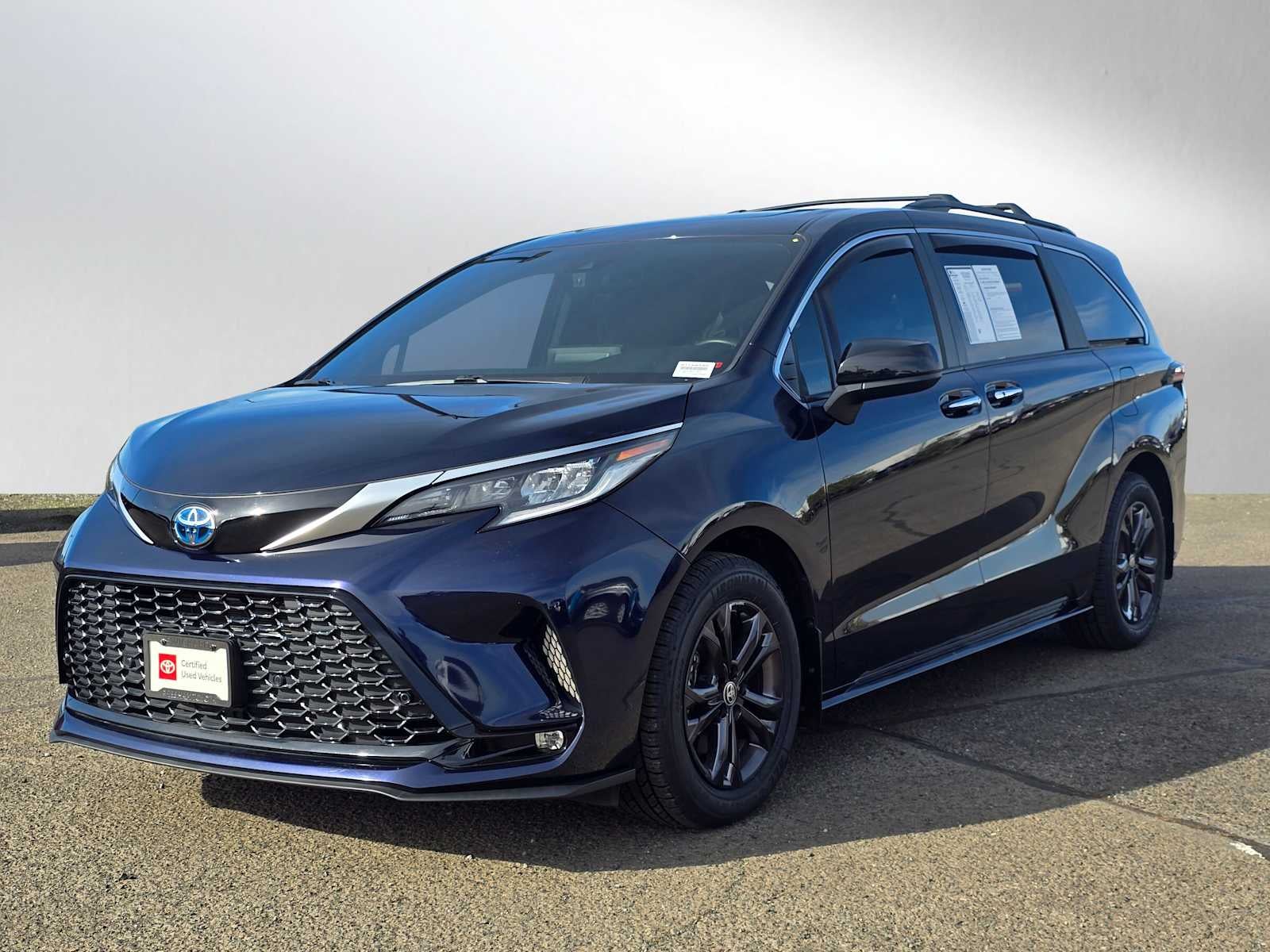 2024 Toyota Sienna XSE