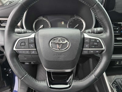 2022 Toyota Highlander Limited