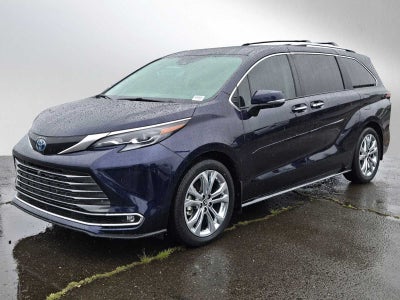 2024 Toyota Sienna Platinum
