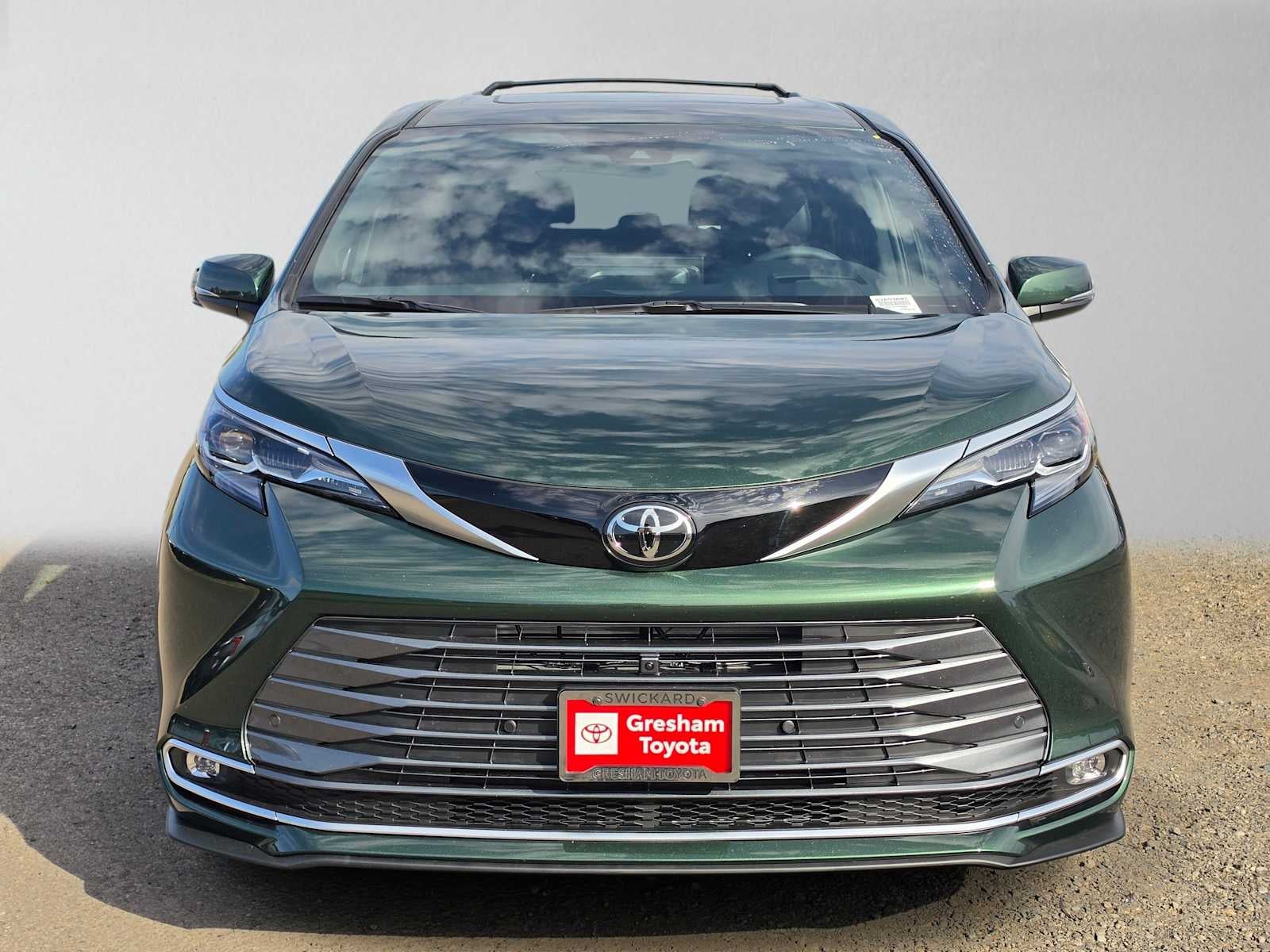 2026 Toyota Sienna Platinum