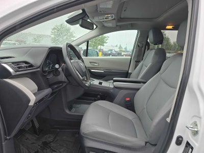 2024 Toyota Sienna XLE